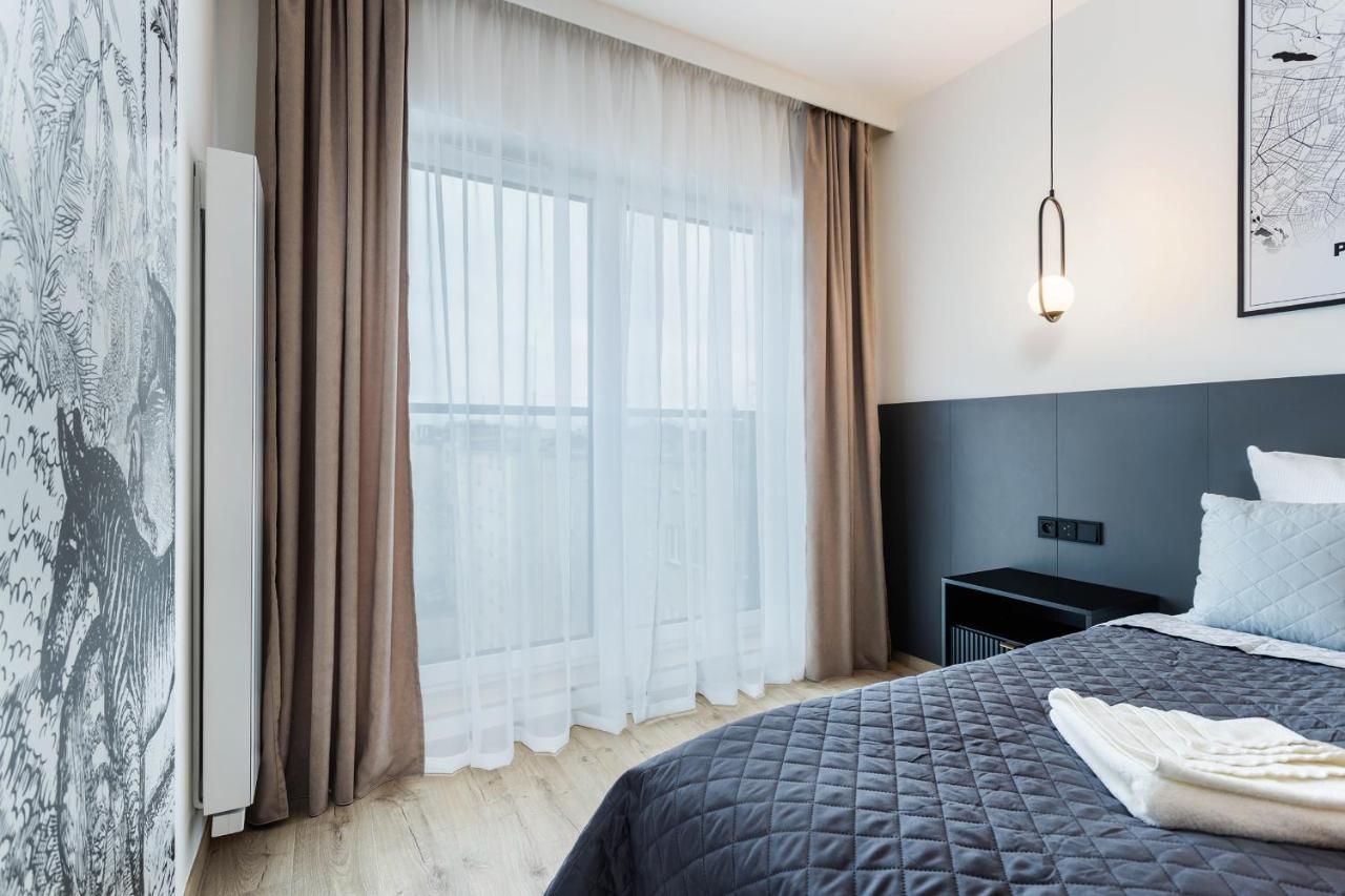 Klimatyzowany Apartament Very Berry Z Parkingiem W Poznaniu By Noclegi Renters Extérieur photo