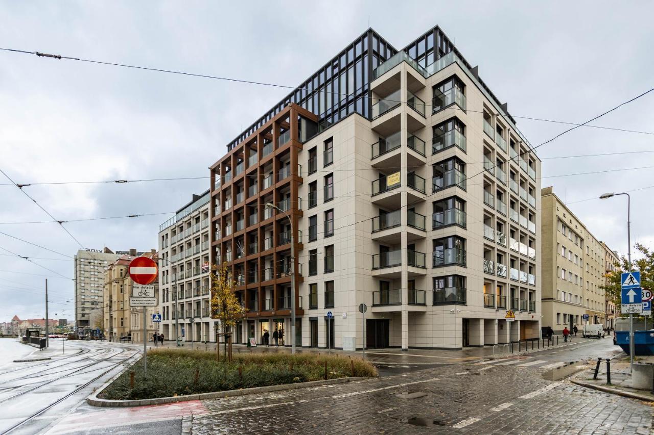 Klimatyzowany Apartament Very Berry Z Parkingiem W Poznaniu By Noclegi Renters Extérieur photo